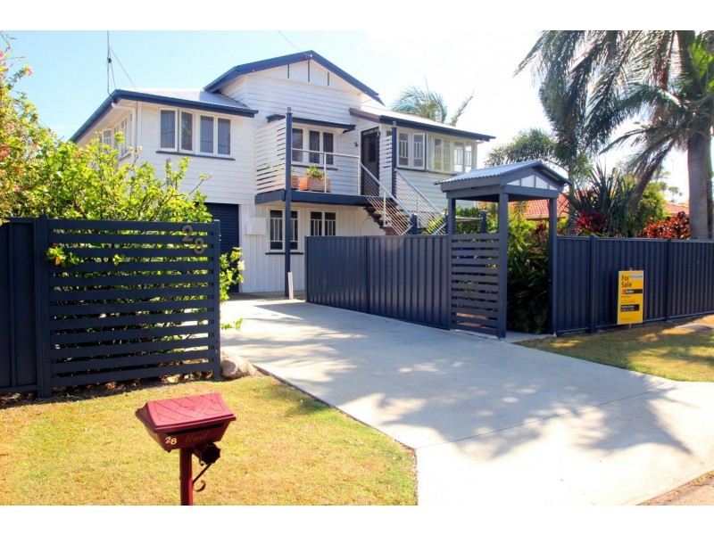 28 Edward Street, Urangan QLD 4655
