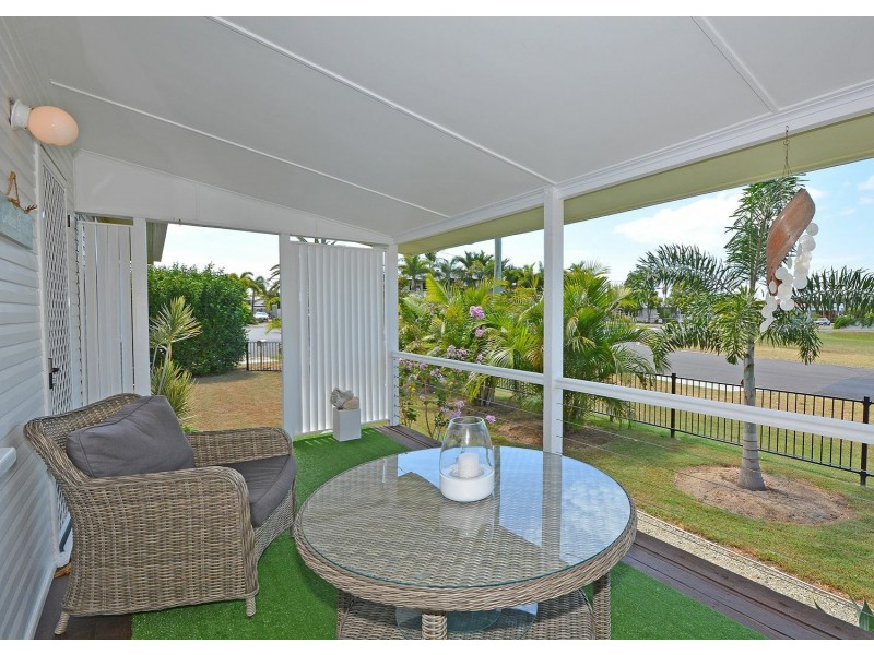 1 East Street, Scarness QLD 4655