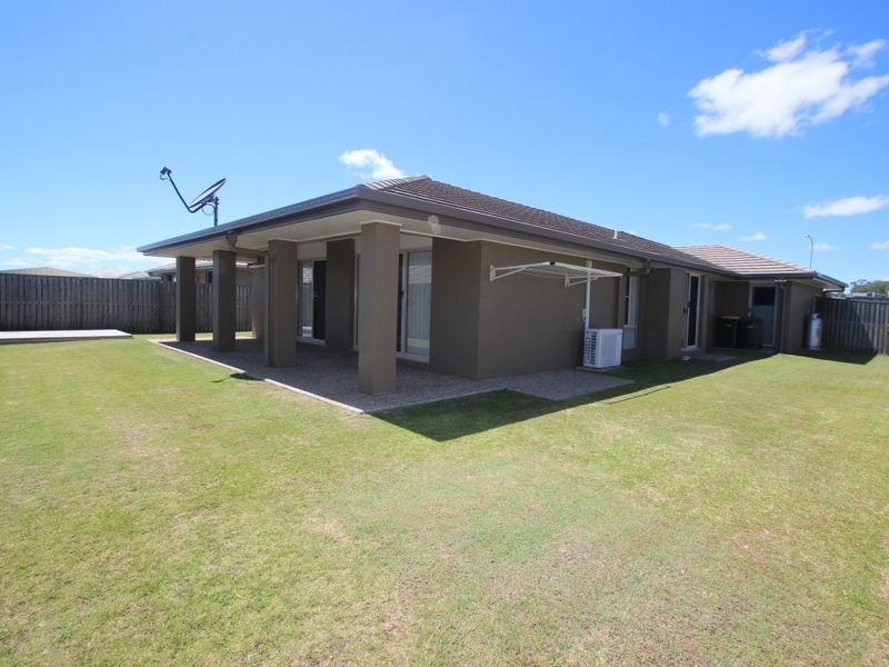 4 Parklink East Ave, Wondunna QLD 4655