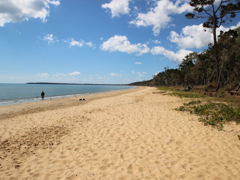 3 Dundowran Beach Esplanade, Booral QLD 4655