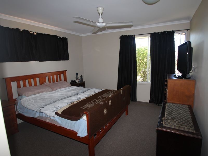 27 Kululu Crescent, Scarness QLD 4655