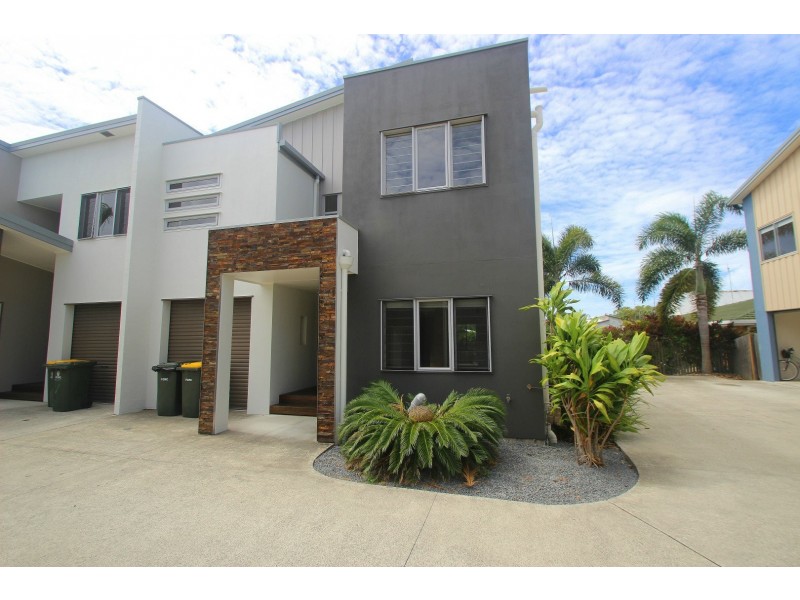 Unit 8/41 Stephenson Street, Scarness QLD 4655