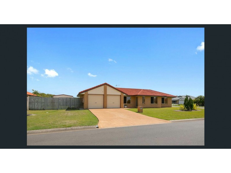 1 Kestrel Court, Eli Waters QLD 4655
