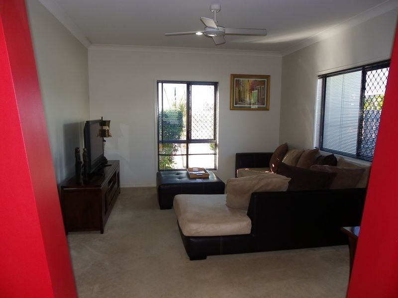 10 Bayswater Drive, Urraween QLD 4655