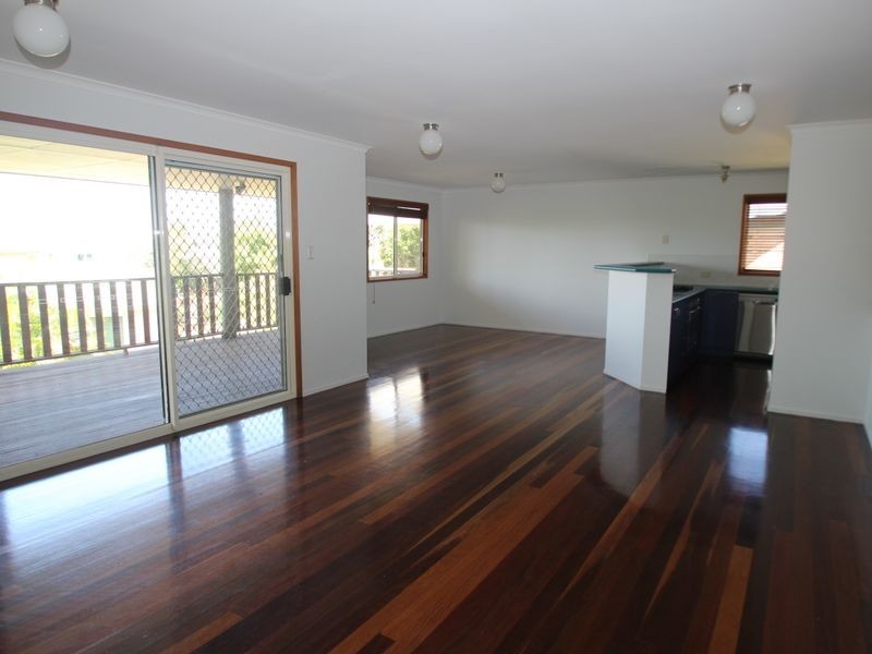 6 Flinders Street, Point Vernon QLD 4655