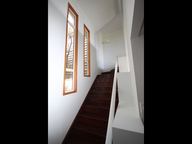 6 Flinders Street, Point Vernon QLD 4655