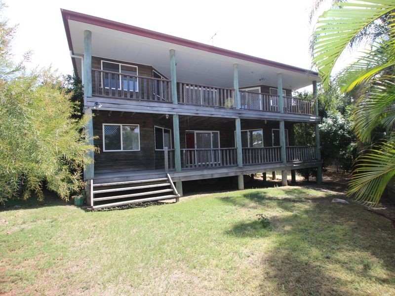 6 Flinders Street, Point Vernon QLD 4655
