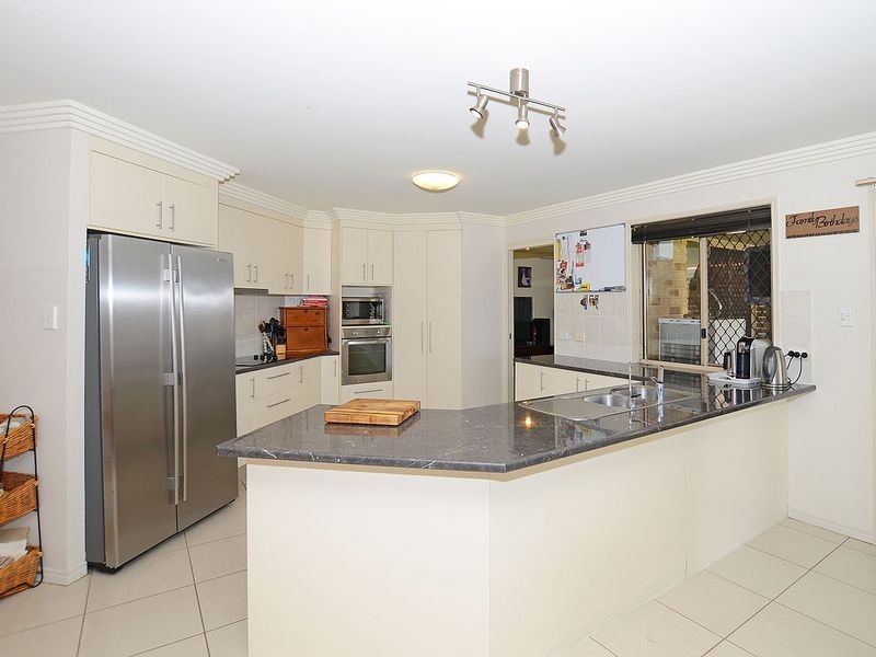 39 Pembridge Circuit, Urraween QLD 4655