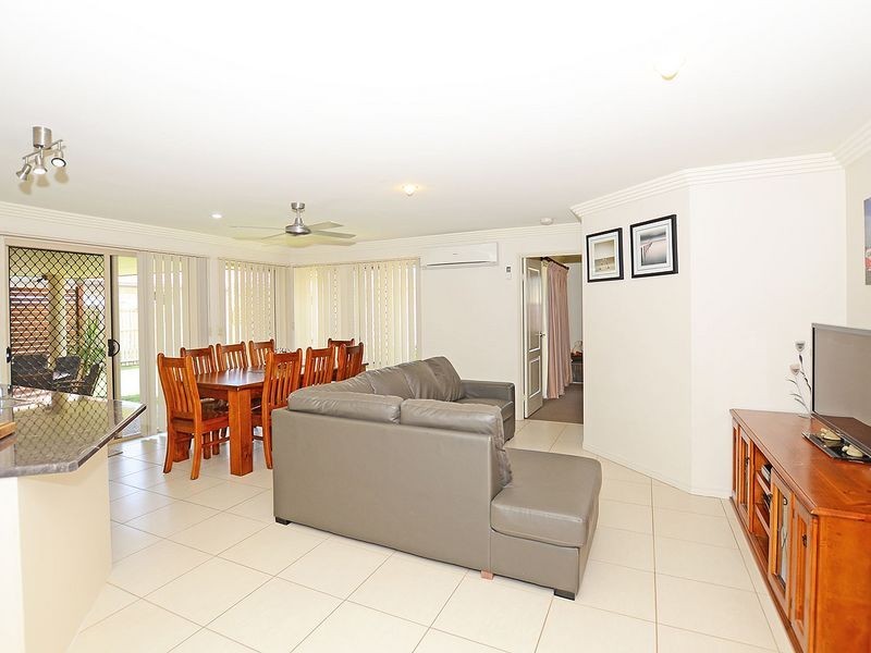 39 Pembridge Circuit, Urraween QLD 4655
