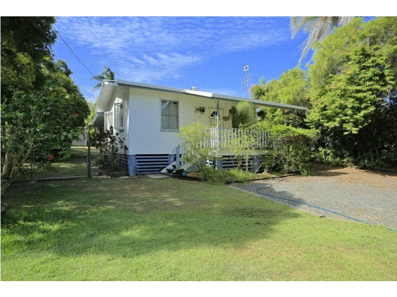 26 Spence Street, Point Vernon QLD 4655