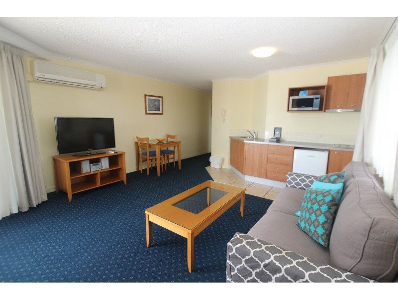 Unit 501/1 Buccaneer Drive, Urangan QLD 4655