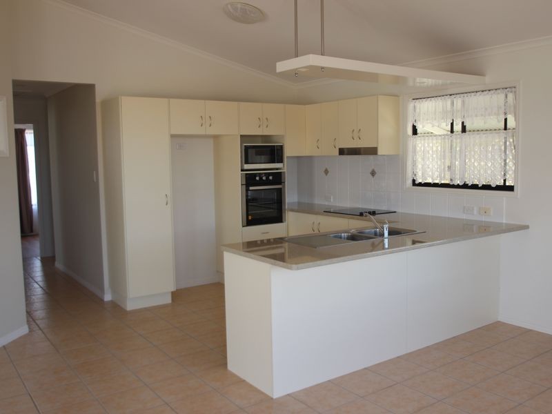 167/7 Bay Drive, Pialba QLD 4655