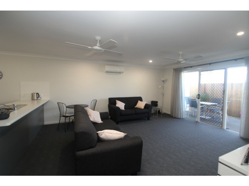 Unit 12/42 Totness, Torquay QLD 4655