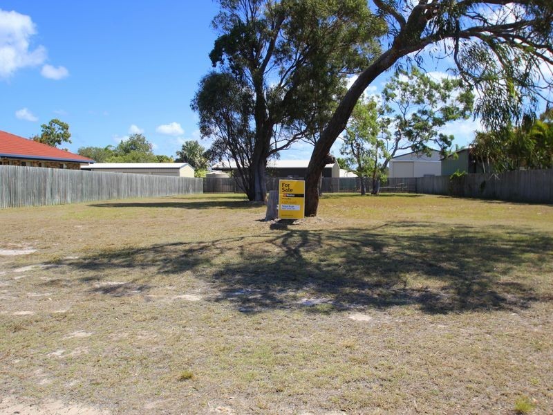 51 Bayrise Drive, Urangan QLD 4655