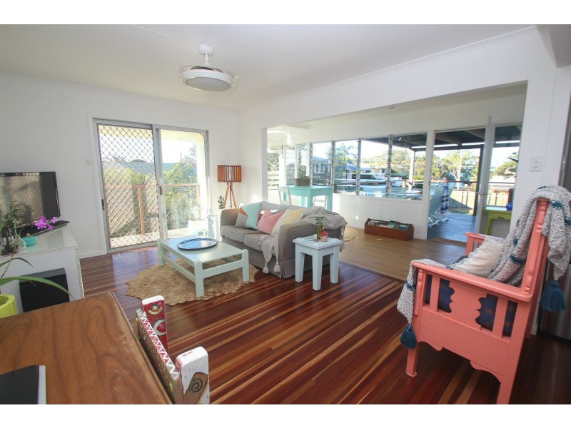 88 Long Street, Point Vernon QLD 4655