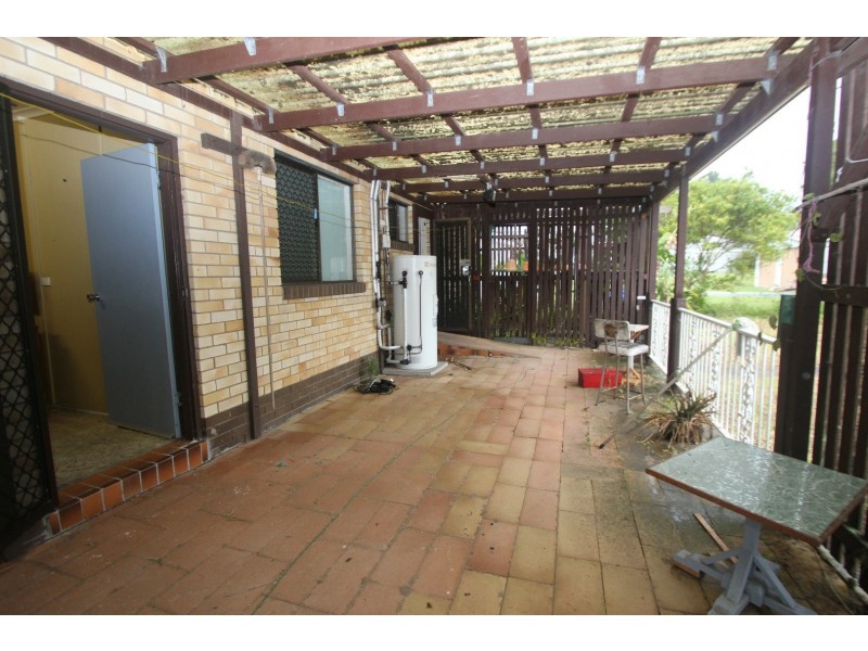 2 Mary Street, Scarness QLD 4655