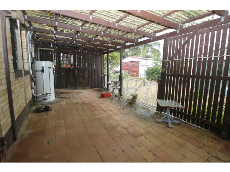 2 Mary Street, Scarness QLD 4655