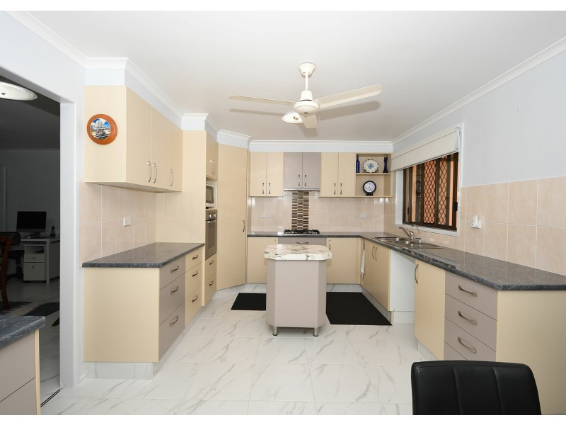 19 Bayview Terrace, Pialba QLD 4655