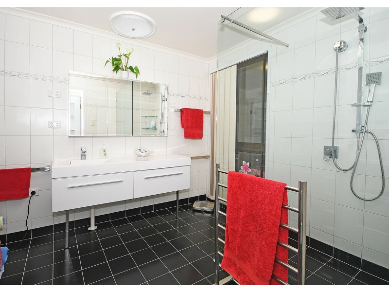 19 Bayview Terrace, Pialba QLD 4655