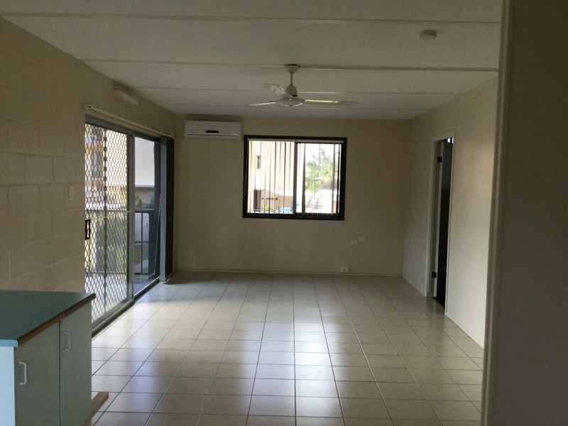 6/494 Esplanade, Torquay QLD 4655
