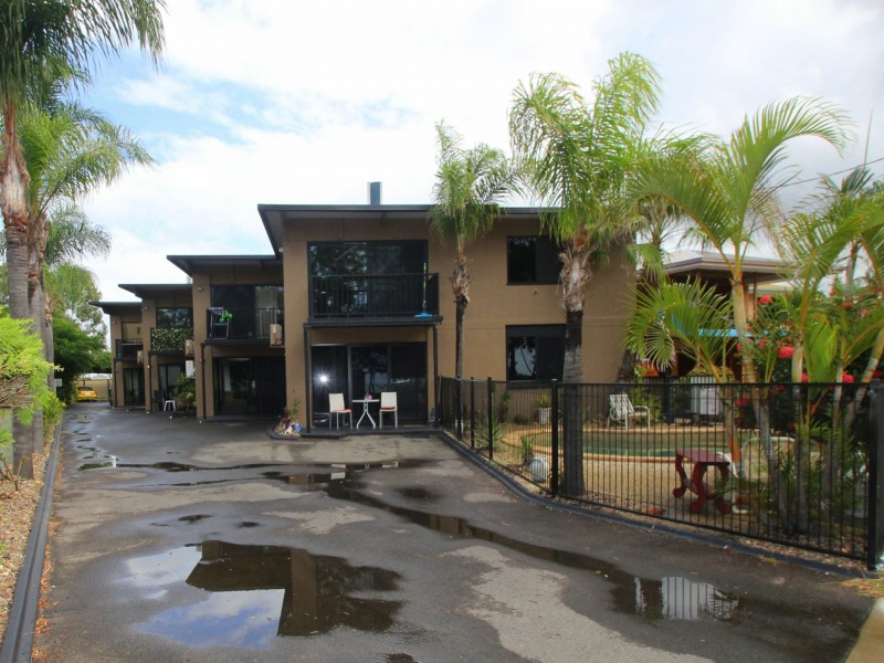 6/494 Esplanade, Torquay QLD 4655
