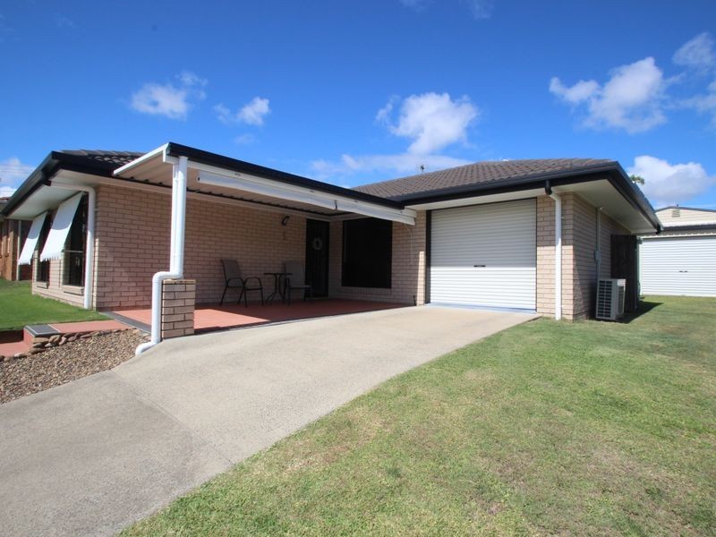 15 Barry Street, Torquay QLD 4655
