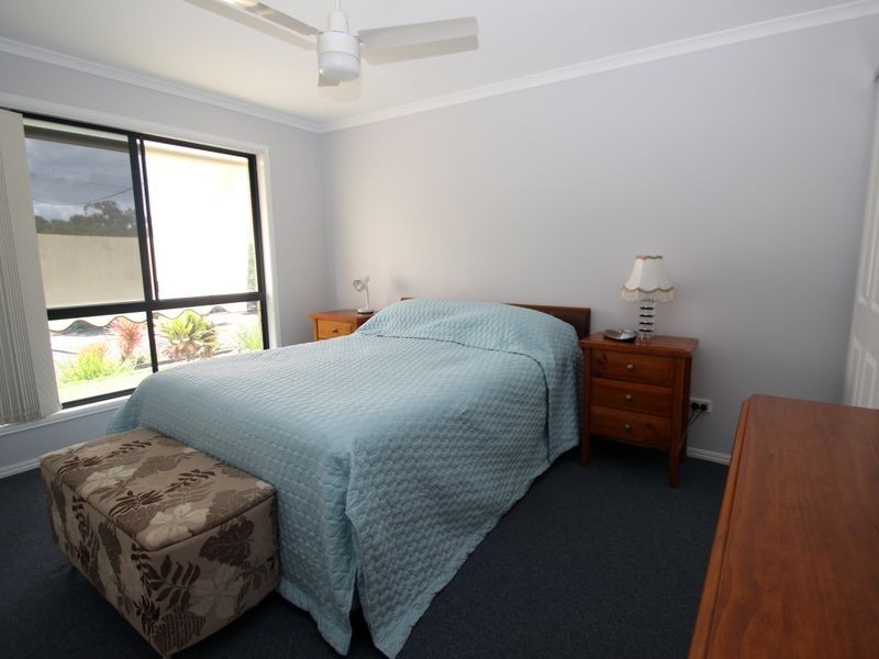 15 Barry Street, Torquay QLD 4655