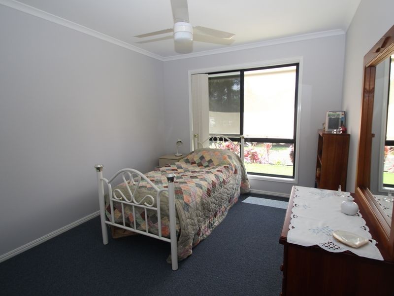 15 Barry Street, Torquay QLD 4655