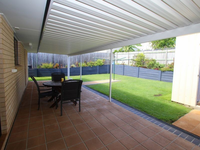 15 Barry Street, Torquay QLD 4655