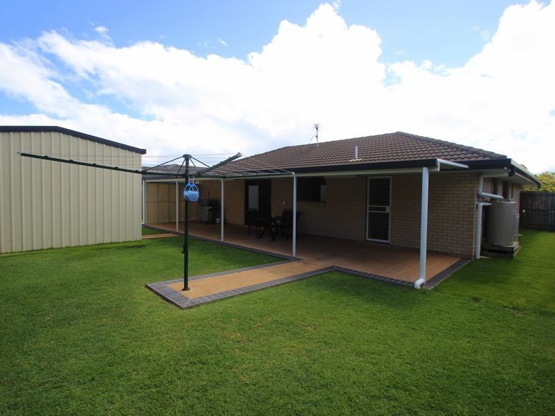 15 Barry Street, Torquay QLD 4655