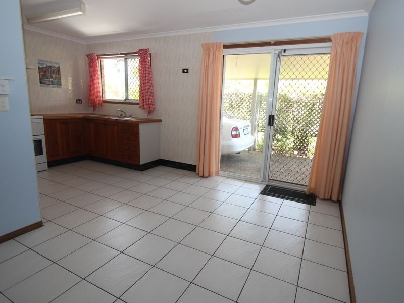 4 Venice Court, Point Vernon QLD 4655