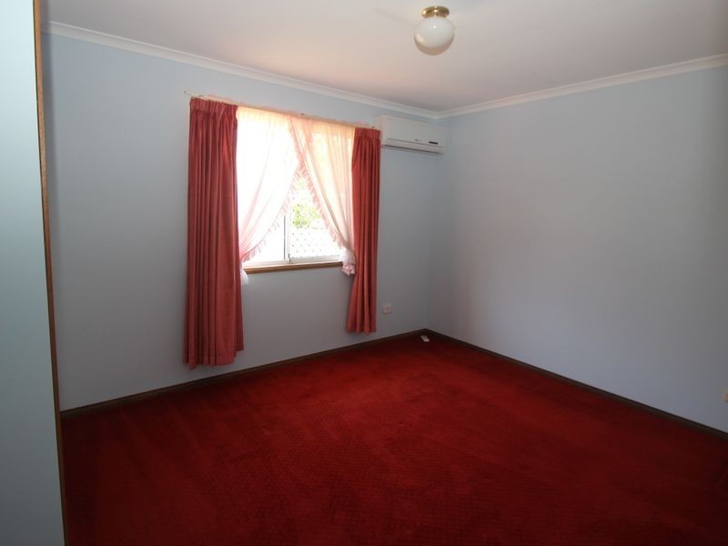 4 Venice Court, Point Vernon QLD 4655