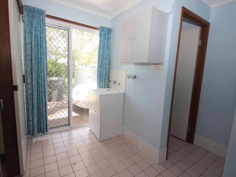 4 Venice Court, Point Vernon QLD 4655