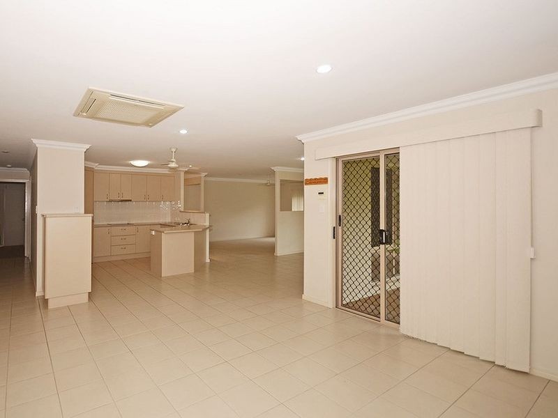 14 Bayswater Drive, Urraween QLD 4655