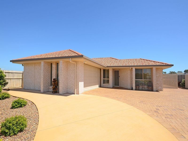 1 Pembridge Circuit, Urraween QLD 4655