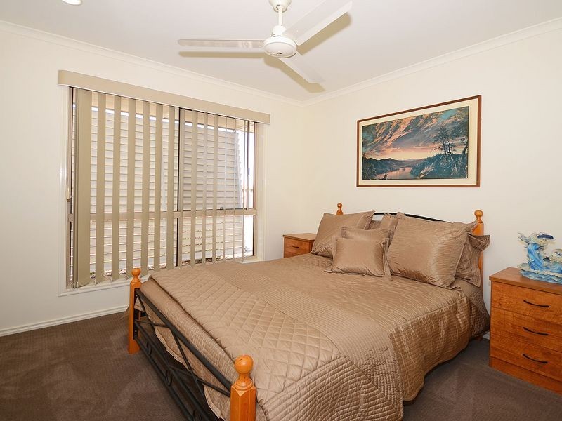 1 Pembridge Circuit, Urraween QLD 4655