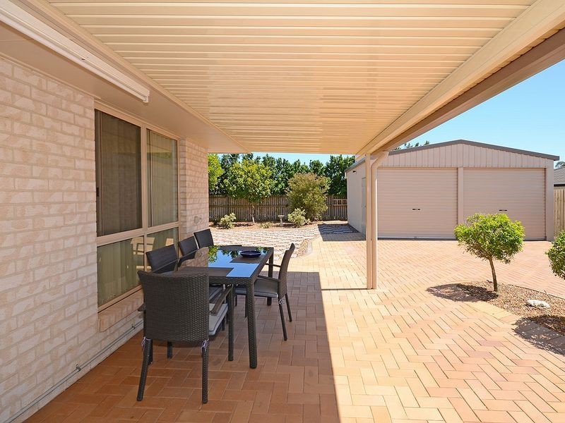 1 Pembridge Circuit, Urraween QLD 4655
