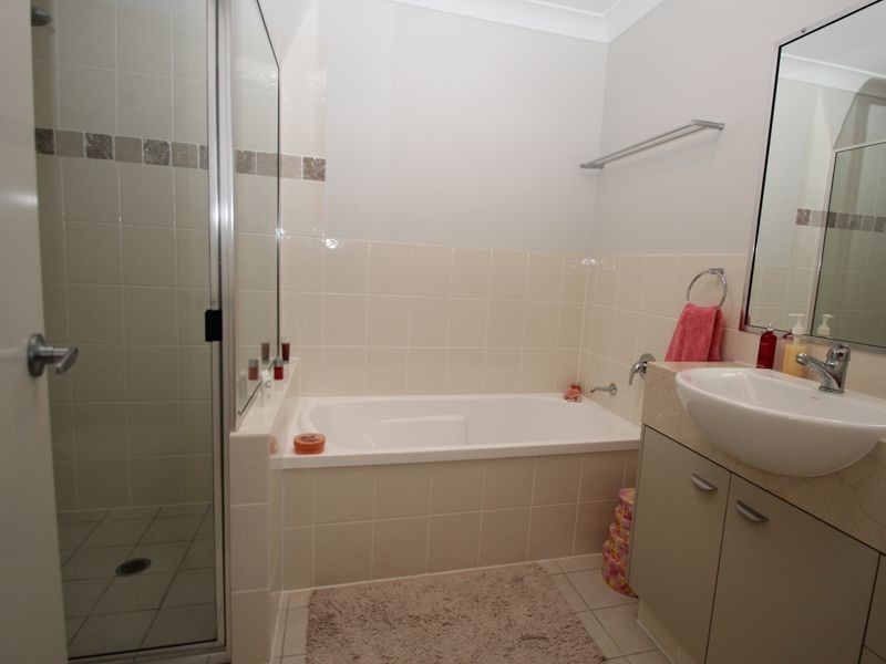 8/29 Stephenson Street, Pialba QLD 4655