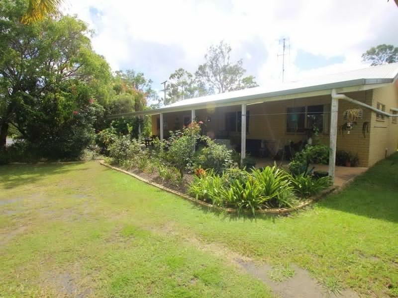 4 Lord Street, Booral QLD 4655