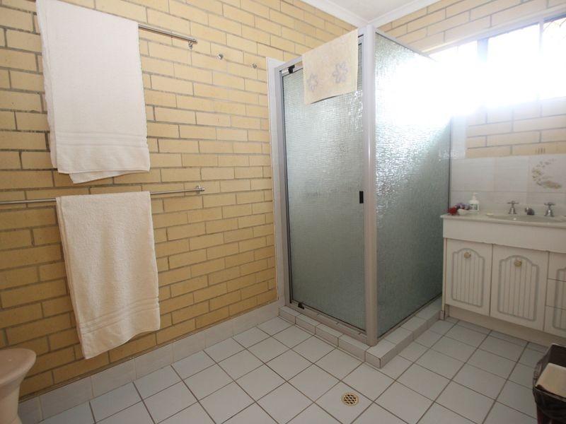 4 Lord Street, Booral QLD 4655