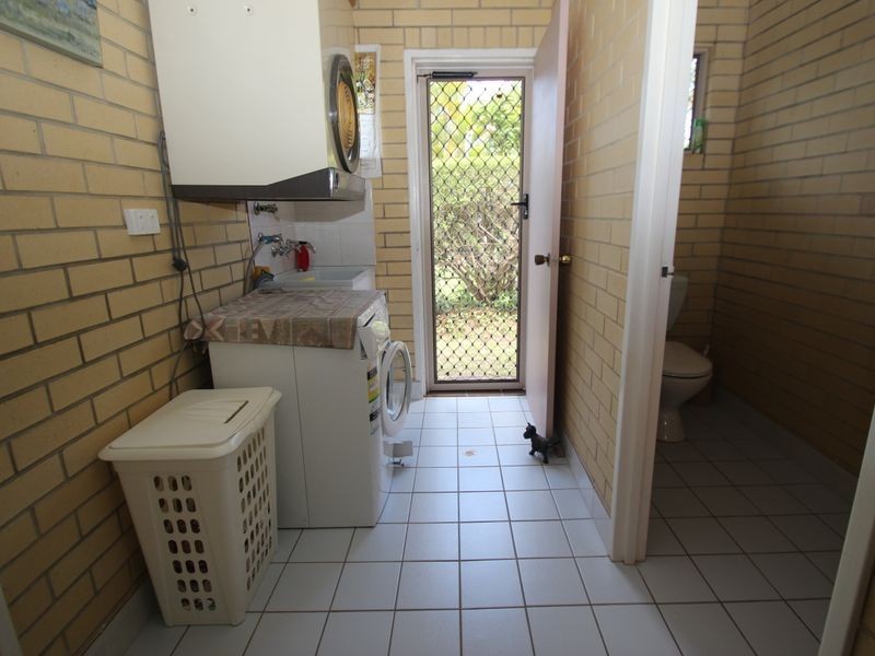 4 Lord Street, Booral QLD 4655