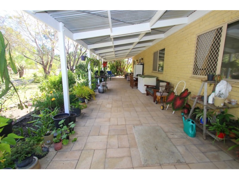 4 Lord Street, Booral QLD 4655