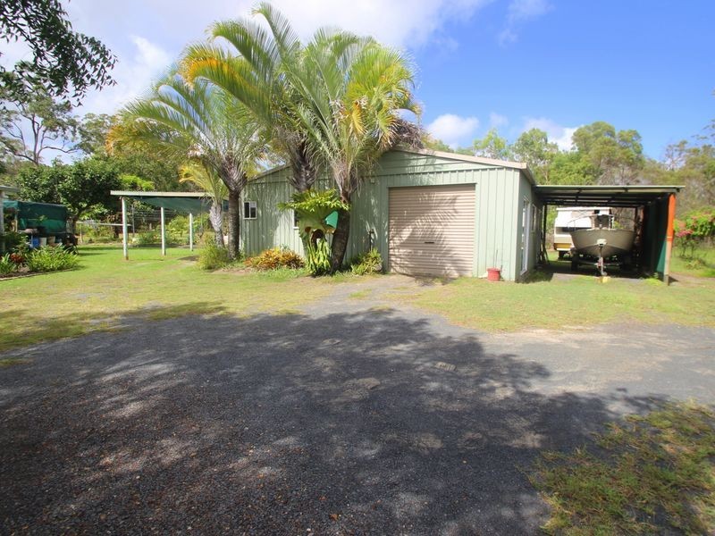 4 Lord Street, Booral QLD 4655