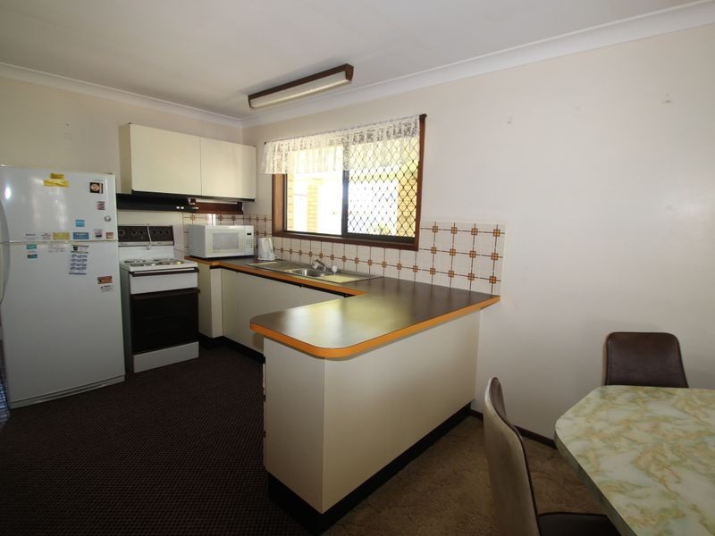 32 Wonga Street, Scarness QLD 4655