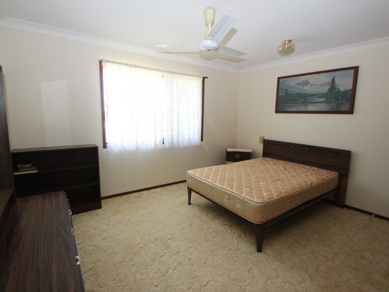 32 Wonga Street, Scarness QLD 4655