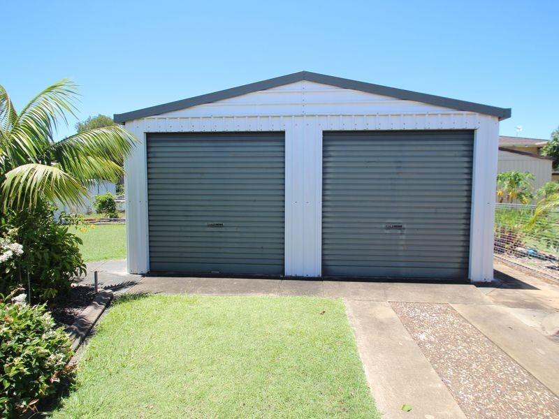 32 Wonga Street, Scarness QLD 4655