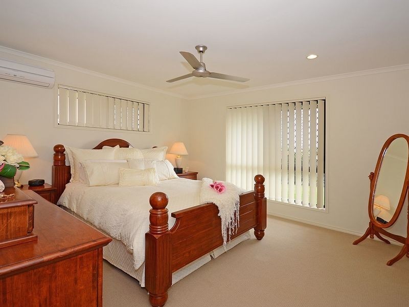 44 Picadilly Circuit, Urraween QLD 4655