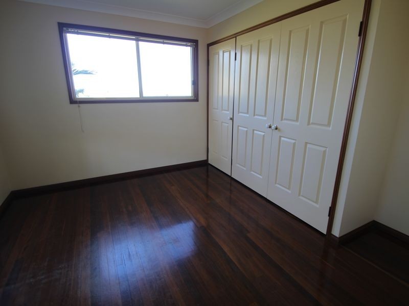 15 Awinya Ct, Urraween QLD 4655