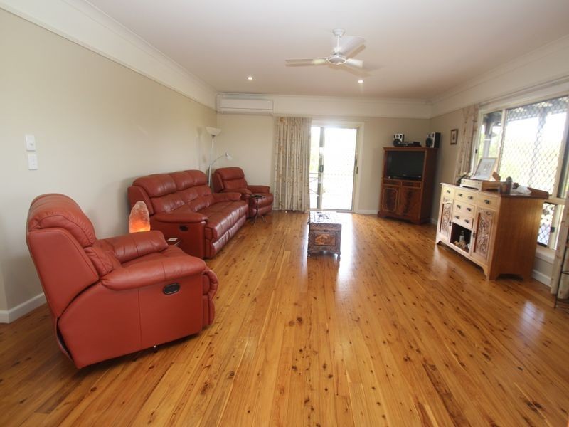 141 Oakview Drive, Redridge QLD 4660