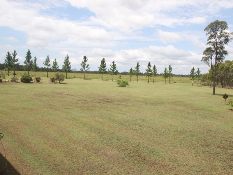 141 Oakview Drive, Redridge QLD 4660